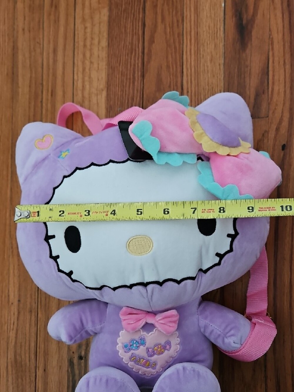 Hello Kitty Plush Backpack - Picture 9 of 12
